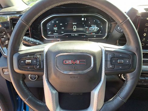 Used 2022 GMC Sierra 1500 Elevation w/ Max Trailering Package AWD/4WD image 8