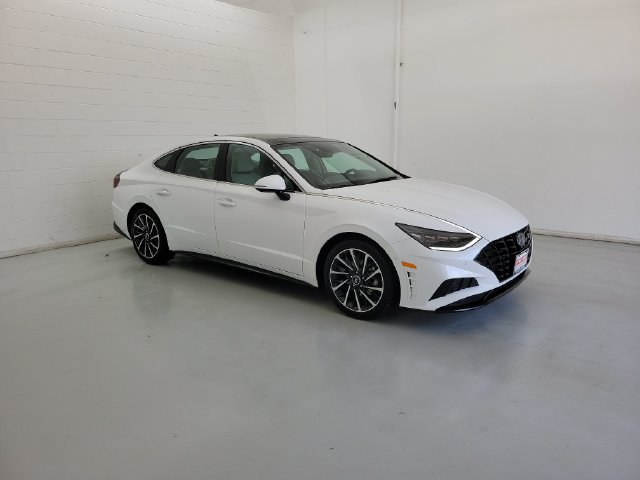 Used 2023 Hyundai Sonata Limited FWD image 4