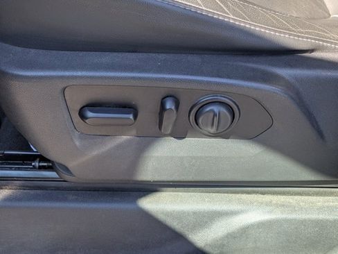 Used 2020 Chevrolet Silverado 1500 LT w/ All-Star Edition image 20