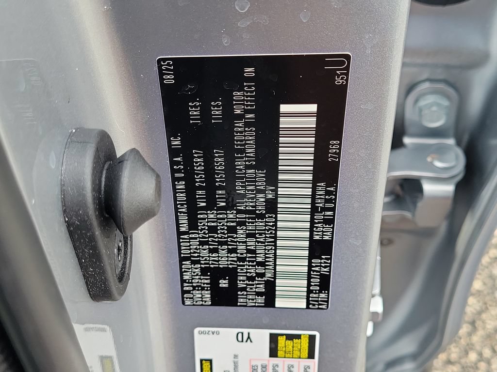 Used 2026 Toyota Corolla Cross L FWD image 24
