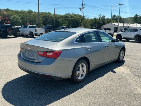 Used 2024 Chevrolet Malibu LT FWD image 4