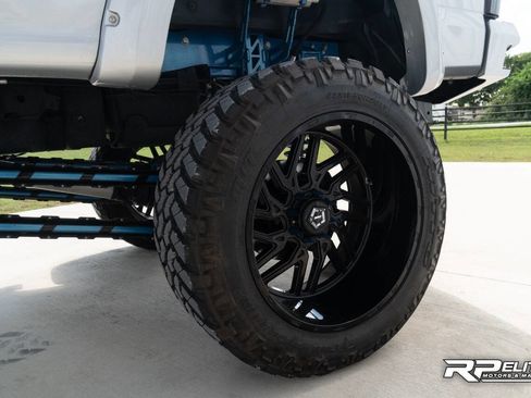 Used 2017 Ford F250 Platinum w/ Platinum Ultimate Package image 47