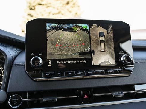 New 2025 Mitsubishi Outlander SE image 25