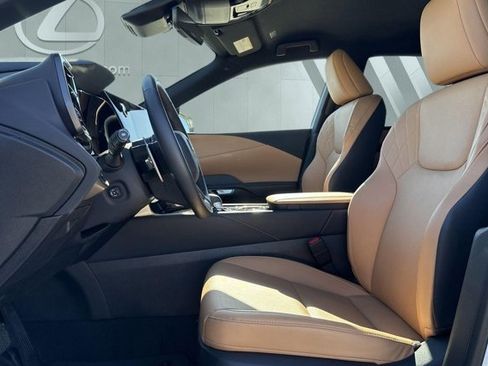 Certified 2025 Lexus RX 350 350 w/ Technology Package image 9