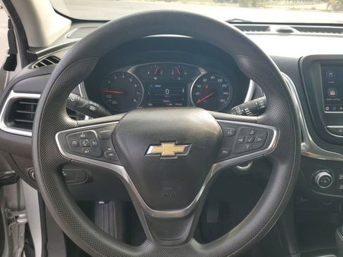 Used 2020 Chevrolet Equinox LT FWD image 27