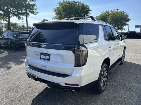 Used 2025 Chevrolet Tahoe High Country AWD/4WD image 8