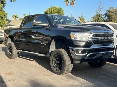 Used 2022 RAM 1500 Big Horn AWD/4WD image 2
