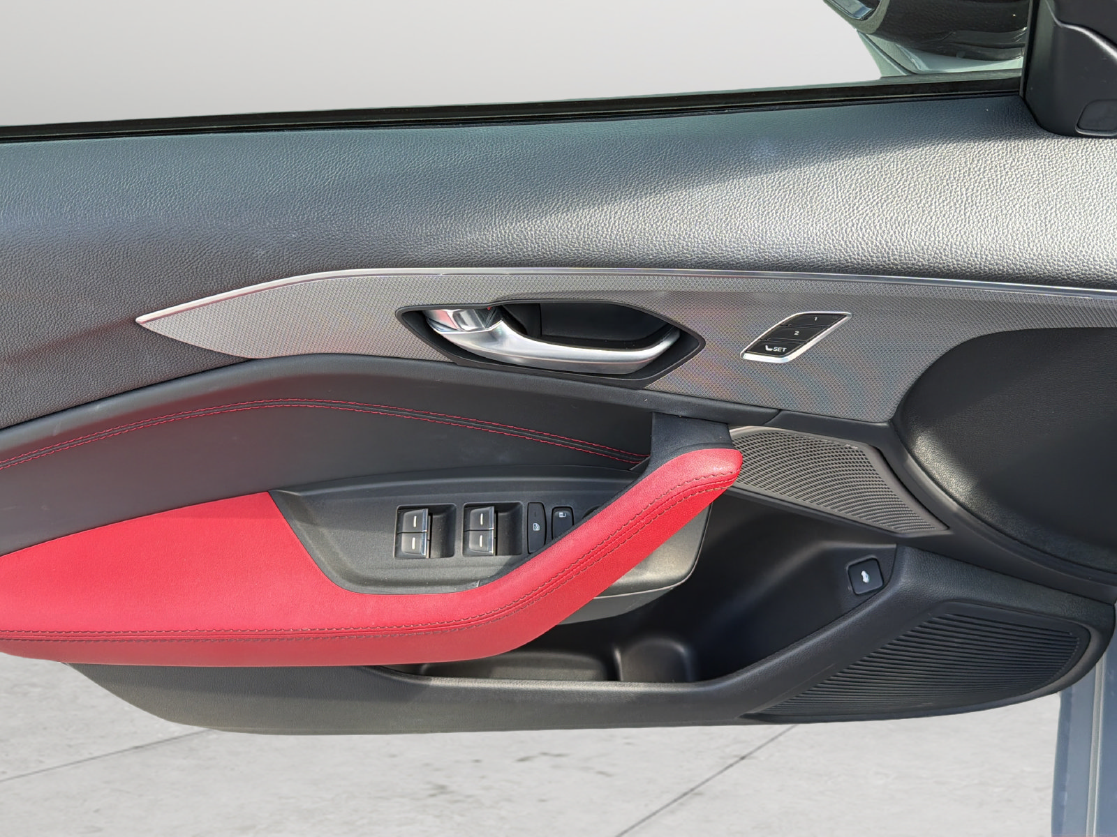 Used 2025 Acura TLX Type S AWD/4WD image 29
