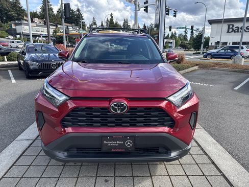 Used 2023 Toyota RAV4 XLE w/ Convenience Package AWD/4WD image 2