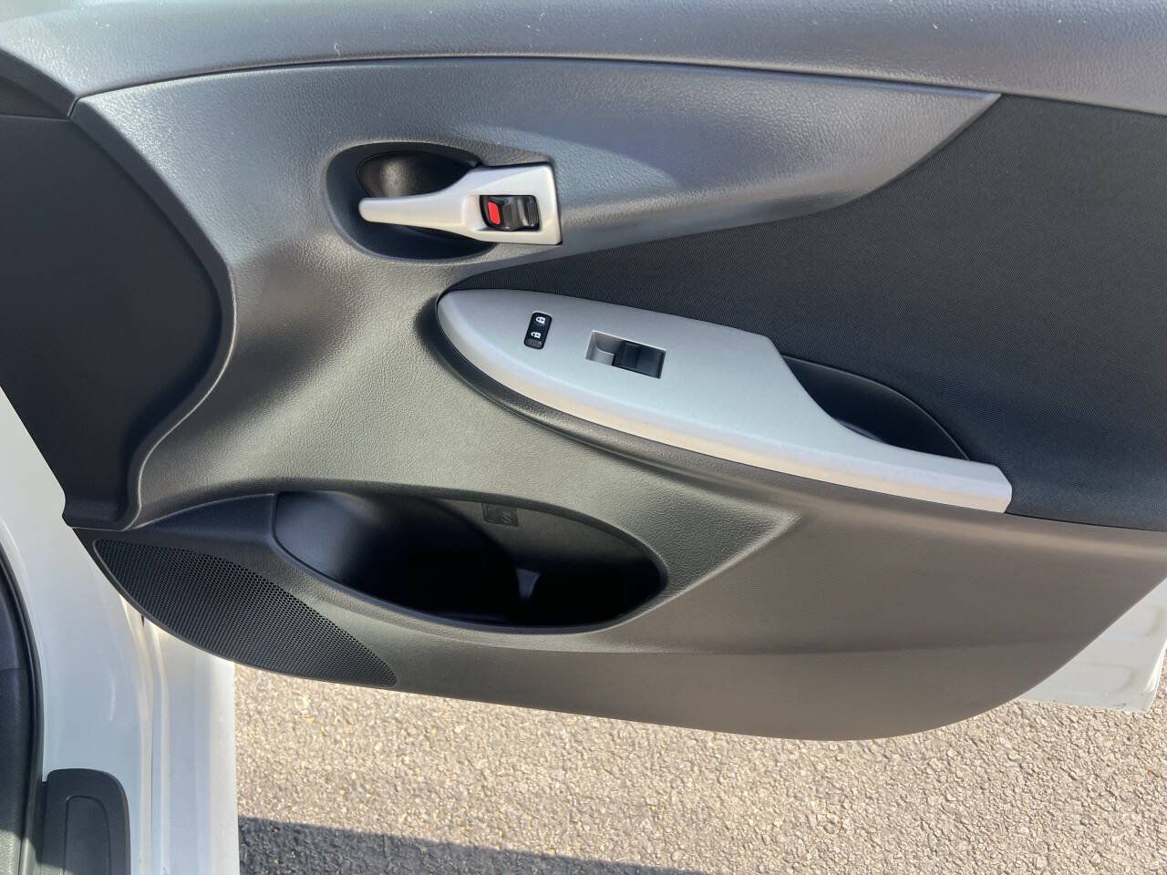 Used 2013 Toyota Corolla S FWD image 14