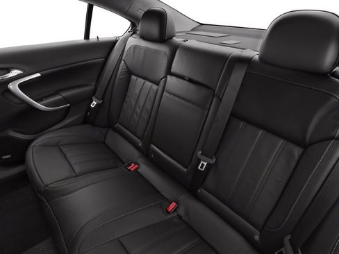 Used 2016 Buick Regal FWD image 17