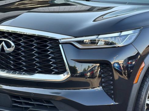 Used 2023 INFINITI QX60 Luxe w/ Performance Audio Package FWD image 12