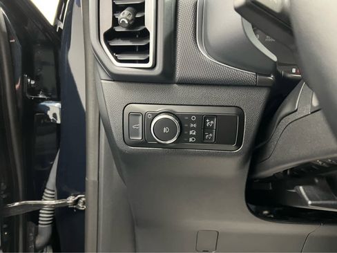 Used 2022 Ford Bronco Sport Outer Banks w/ Tech Package image 18