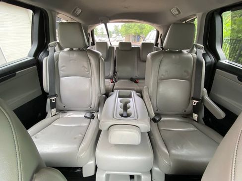 Used 2023 Honda Odyssey Touring image 36
