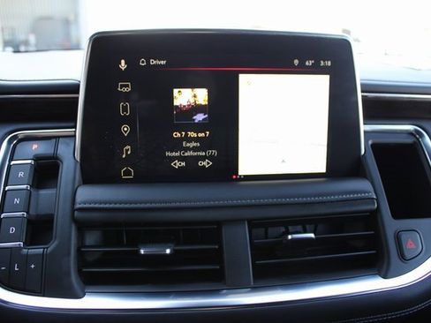 Used 2023 GMC Yukon SLE w/ Max Trailering Package image 24