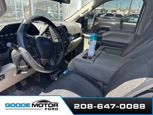Used 2018 Ford F150 XL w/ Equipment Group 101A Mid AWD/4WD image 4