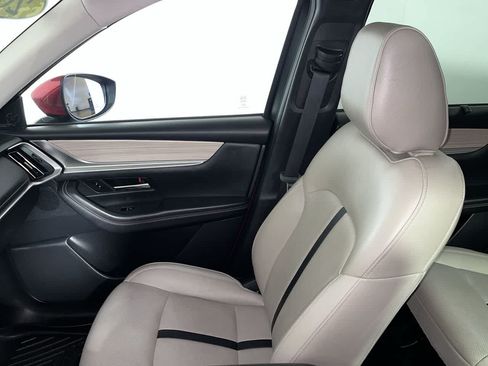 Used 2024 MAZDA CX-90 Plug-In Hybrid w/ Premium Pkg AWD/4WD image 28