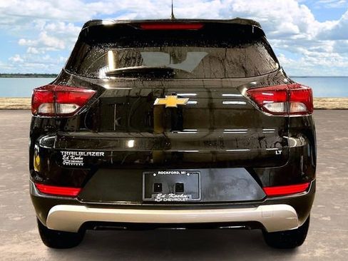 Used 2023 Chevrolet TrailBlazer LT image 5