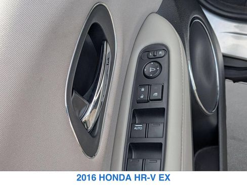 Used 2016 Honda HR-V EX image 12