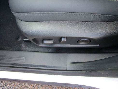 New 2026 GMC Terrain Elevation w/ Elevation Premium Package image 23