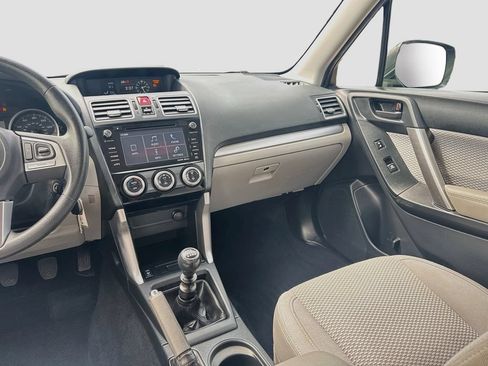 Used 2017 Subaru Forester 2.5i Premium w/ Popular Package #2A AWD/4WD image 22