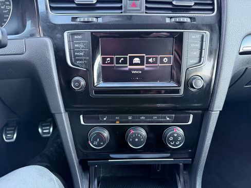 Used 2015 Volkswagen GTI S image 16