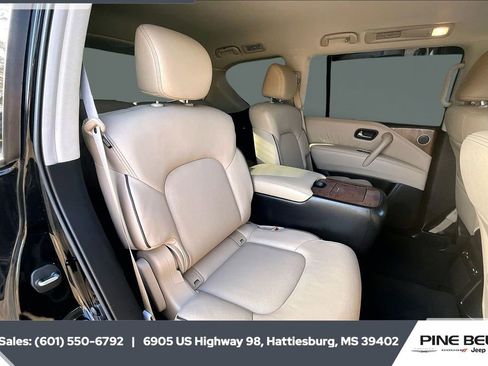 Used 2024 Nissan Armada SL w/ Captain's Chairs Package image 20
