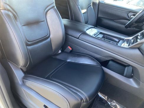 New 2026 Nissan Armada SV AWD/4WD image 12