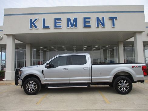 Used 2022 Ford F350 Lariat w/ Lariat Ultimate Package image 1