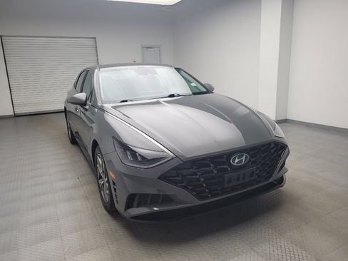 Used 2020 Hyundai Sonata SEL w/ Convenience Package FWD image 14