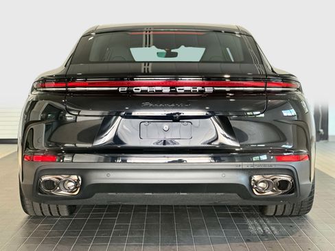 New 2025 Porsche Panamera 4 image 6