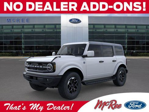 New 2026 Ford Bronco Outer Banks AWD/4WD image 1
