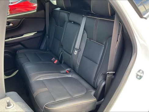 Used 2023 Chevrolet Blazer Premier w/ Enhanced Convenience Package FWD image 25