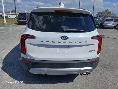 Used 2020 Kia Telluride EX image 4