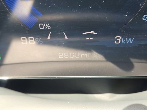 Used 2026 Chevrolet Equinox EV RS FWD image 17