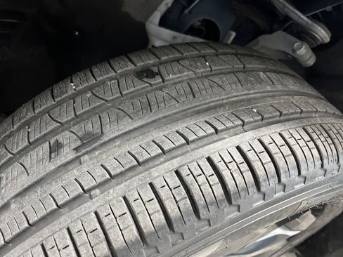 Used 2023 Jeep Grand Cherokee Limited w/ Luxury Tech Group II image 38