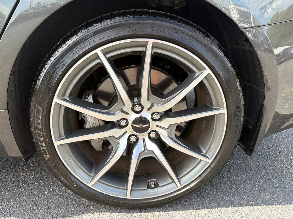 Used 2025 Genesis G70 2.5T RWD image 19