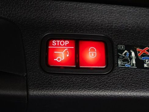 New 2026 Mercedes-Benz GLS 580 GLS 580 image 41