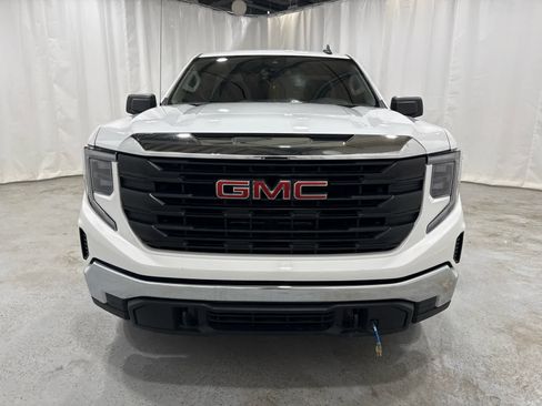 Certified 2025 GMC Sierra 1500 Pro w/ Trailering Package AWD/4WD image 8