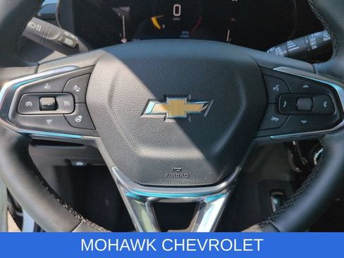 Used 2025 Chevrolet TrailBlazer LT w/ Convenience Package AWD/4WD image 12