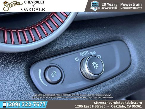 Certified 2025 Chevrolet Trax RS w/ Sunroof Package image 20