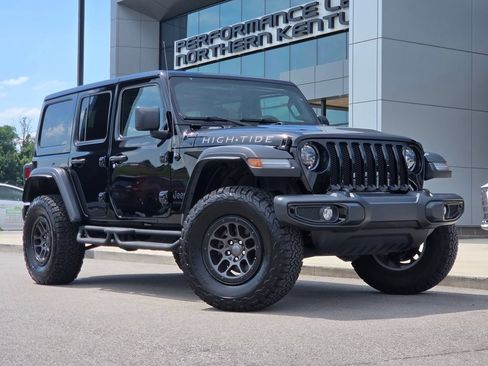 Used 2023 Jeep Wrangler Unlimited Sport AWD/4WD image 2