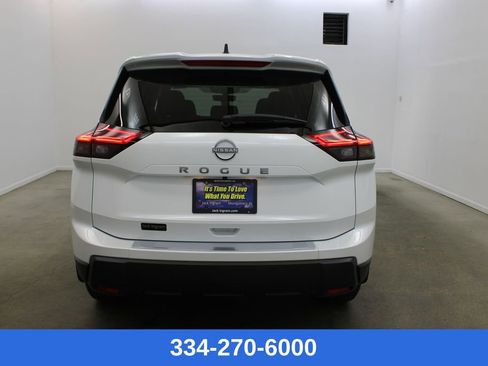 New 2026 Nissan Rogue SV image 3