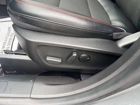 Used 2023 Ford Escape ST-Line w/ Tech Pack #1 AWD/4WD image 18