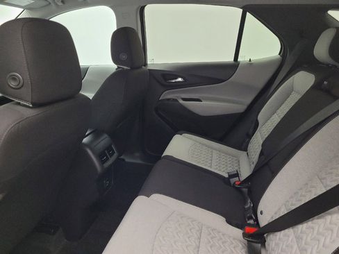 Used 2024 Chevrolet Equinox LS AWD/4WD image 18