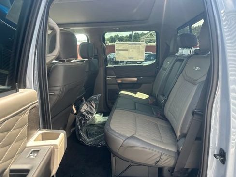 New 2026 Ford F250 Platinum w/ Platinum Plus Package AWD/4WD image 28