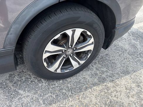 Used 2020 Honda CR-V LX image 7