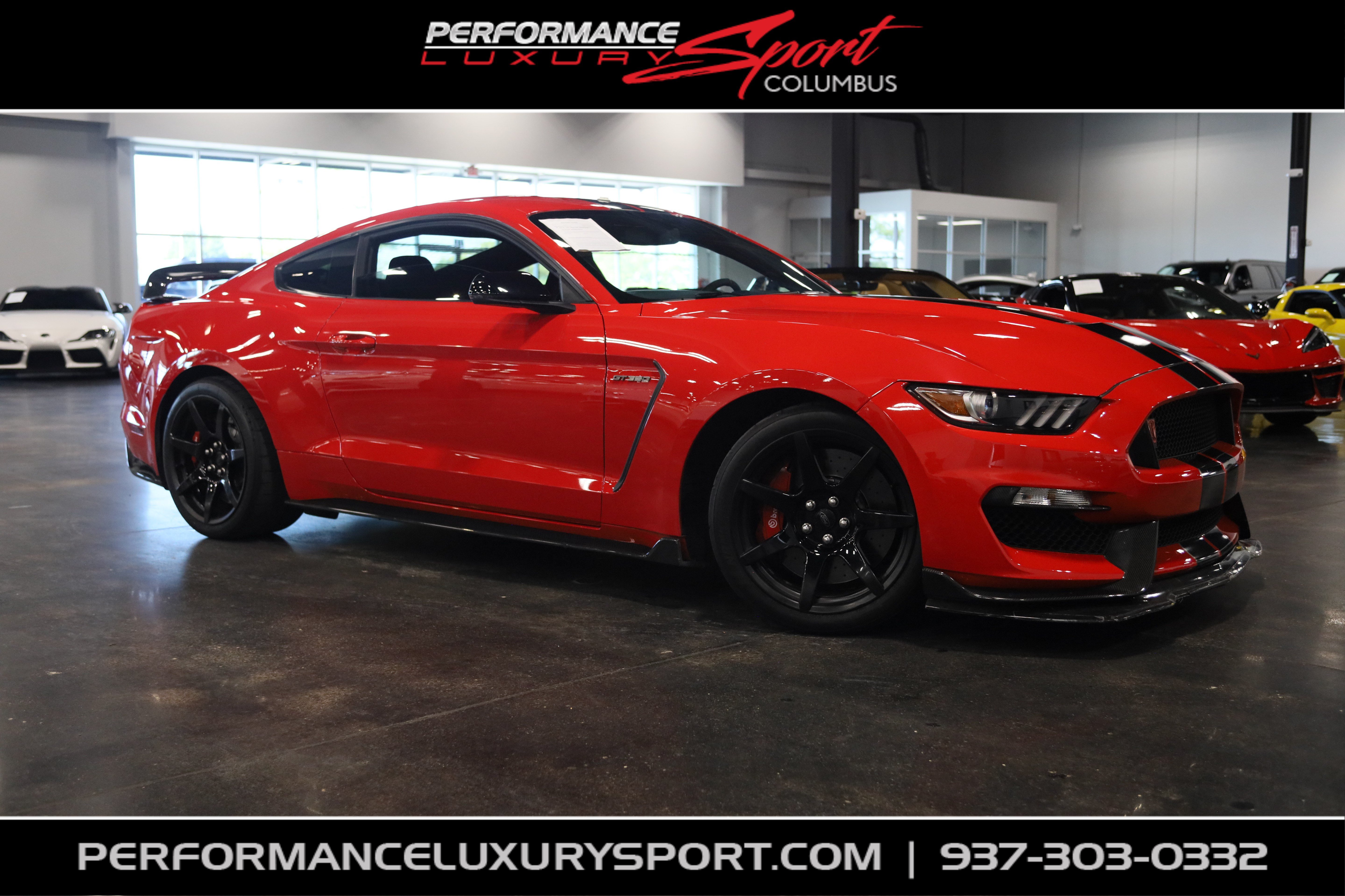 Used 2017 Ford Mustang Shelby GT350R w/ GT350R Equipment Group 920A RWD image 1