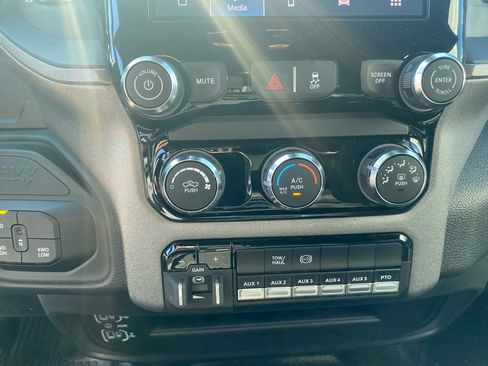 New 2025 RAM 5500 Tradesman AWD/4WD image 24