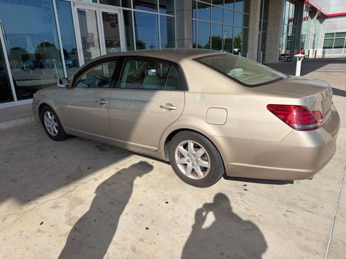 Used 2008 Toyota Avalon XL FWD image 11